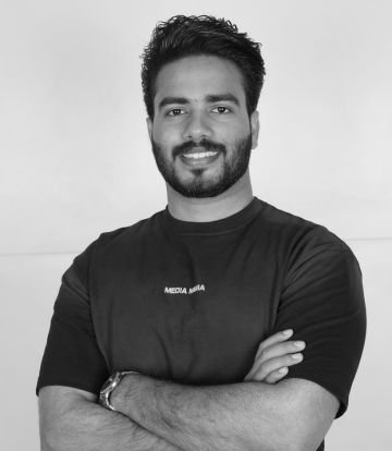 team-image